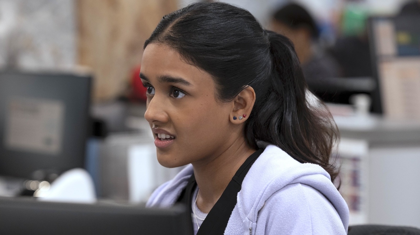 Paging Dr. J! The Pitt's Shabana Azeez Explains How Javadi's Internet Fame Fuels Her Confidence