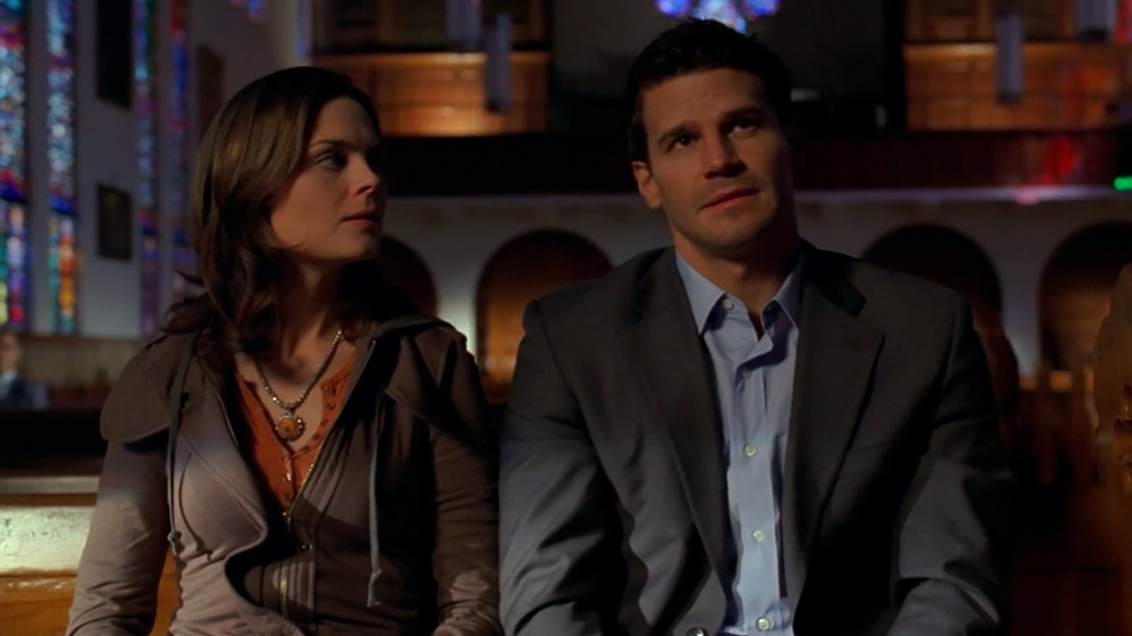 The Promise Bones Creator Made To Emily Deschanel (And Broke For One Of Its Best Episodes)