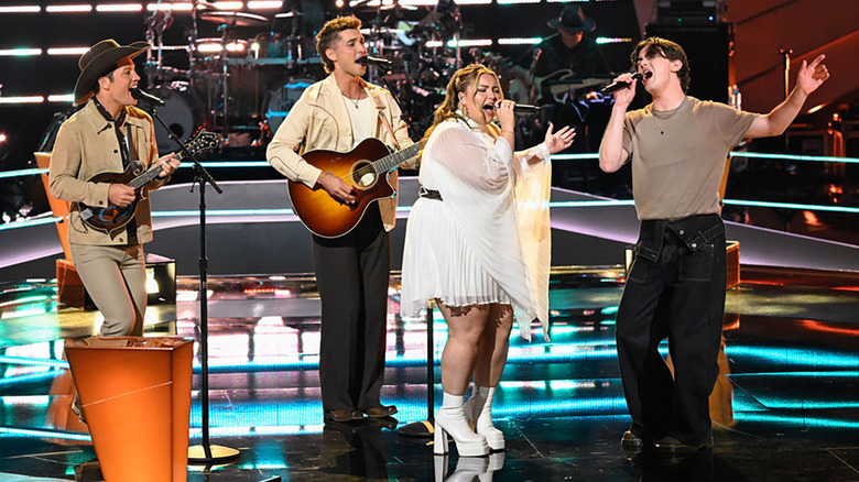The Voice Results Season 28 Battles Dek Of Harts Jack Austin