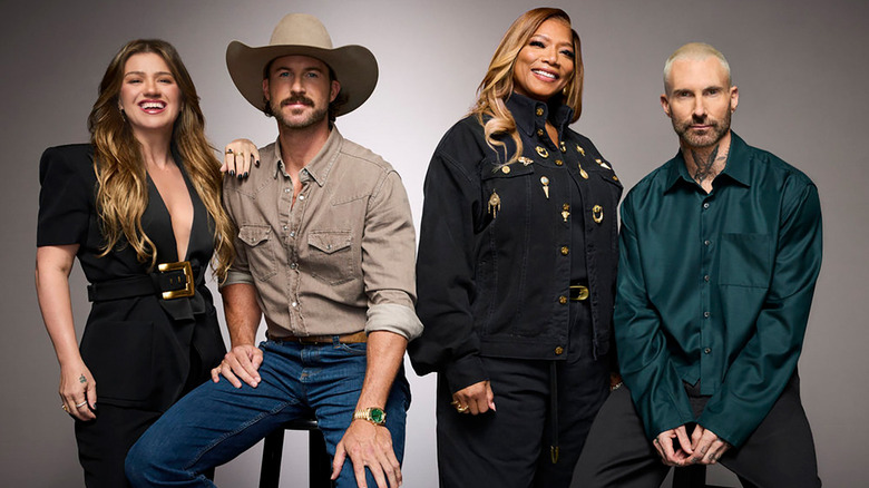 Kelly Clarkson, Riley Green, Queen Latifah, and Adam Levine on The Voice