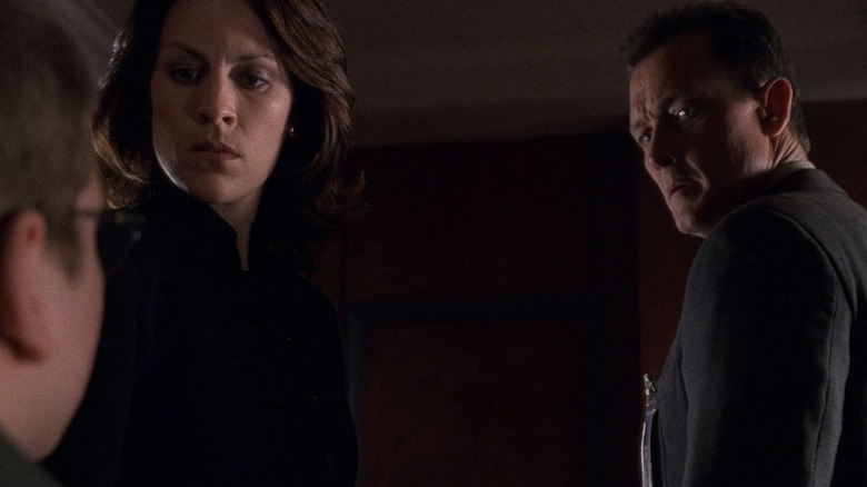 John Doggett and Monica Reyes speak to Gibson Praise on The X-Files