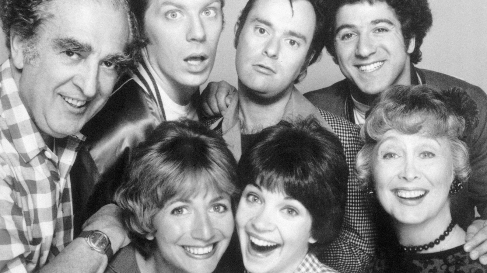 This Laverne & Shirley Star Played His Characters Cousin On Another Happy Days Spinoff This Laverne & Shirley Star Played His Characters Cousin On Another Happy Days Spinoff