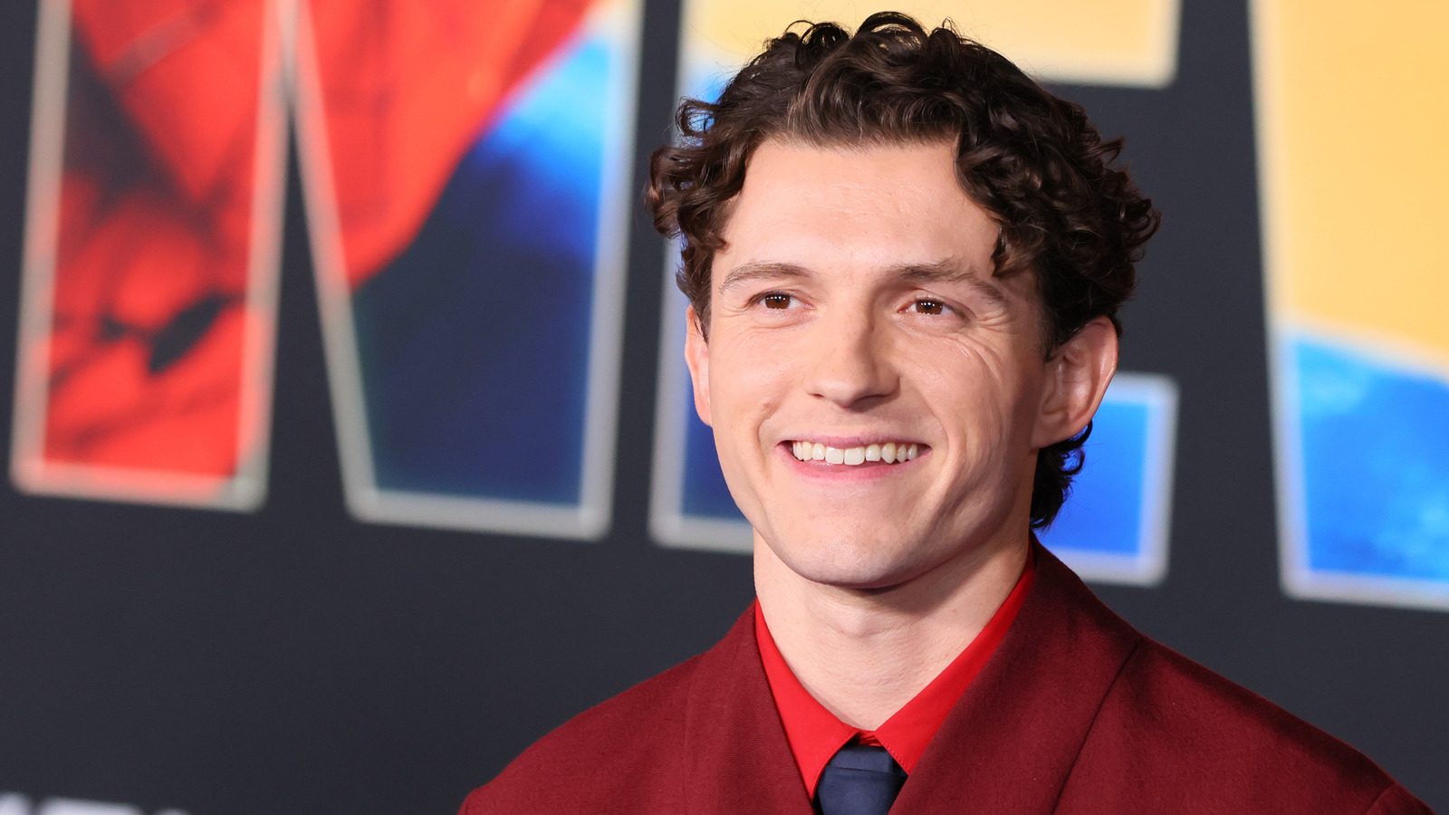 Tom Holland Was In This Acclaimed Historical TV Show Before Becoming Marvels Spider-Man