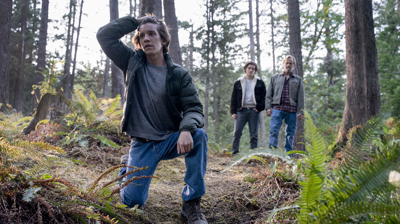 Prestyn Bates as Young Colter Shaw, Matthew Nelson-Mahood as Young Russell Shaw and Lee Tergesen as Ashton Shaw