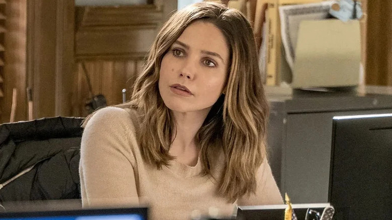 Erin Lindsay (Sophia Bush) looks up from her desk in Chicago P.D.