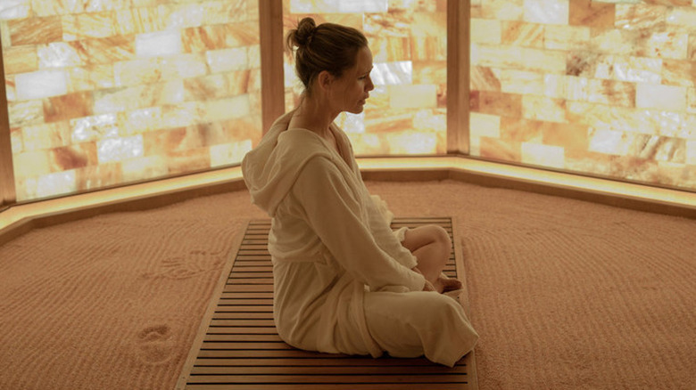 Hollis Shaw at the spa in The Five Star Weekend