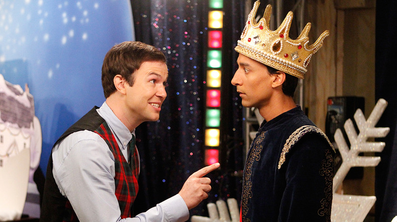 Community Christmas Episode Season 3