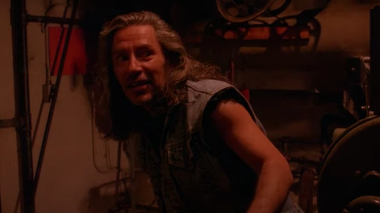 Frank Silva's Bob creeping in a dark space on Twin Peaks