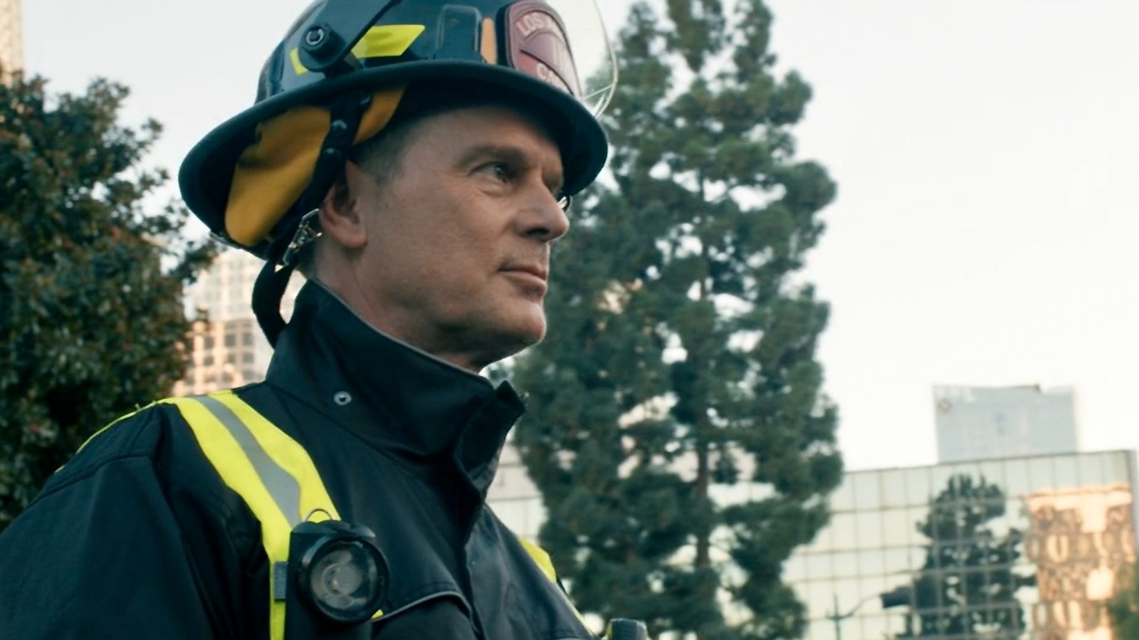 What 9-1-1 Star Peter Krause Thought About Bobby Nash’s Death What 9-1-1 Star Peter Krause Thought About Bobby Nash’s Death