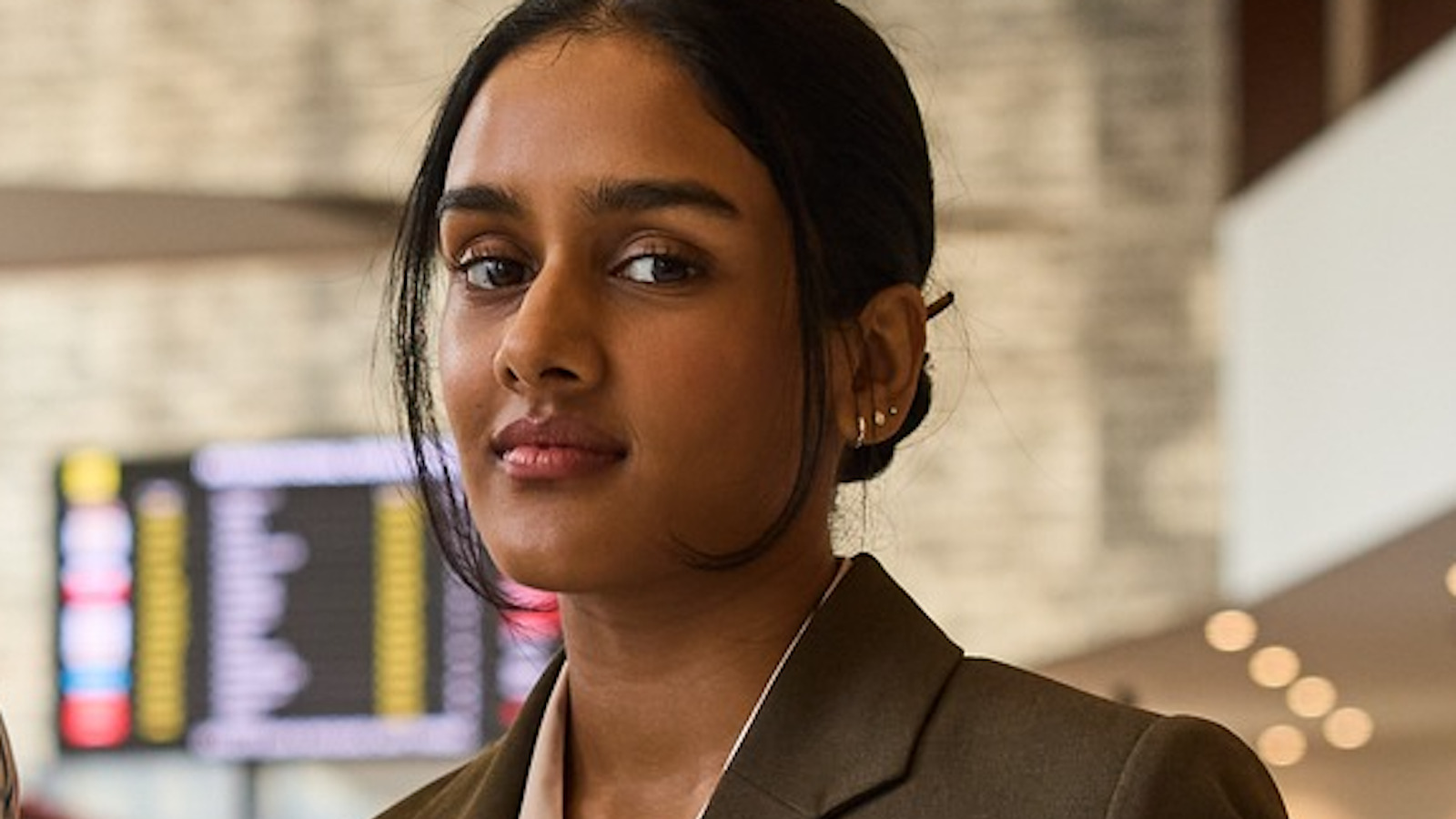What To Watch Wednesday: The Pitt Star In The Airport Chaplain, That 90s House, And More