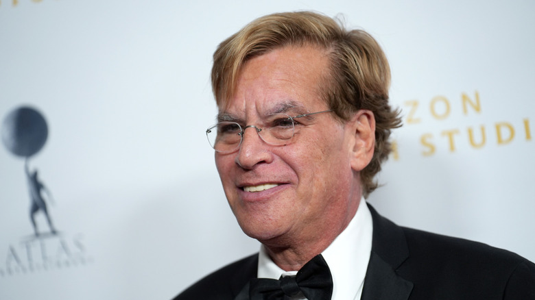Aaron Sorkin kırmızı halıda