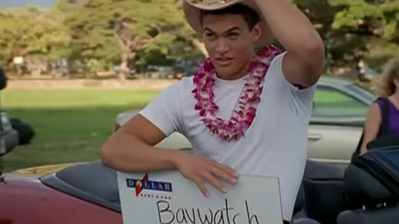 Baywatch, Jason Momoa as new lifeguard Jason Loane