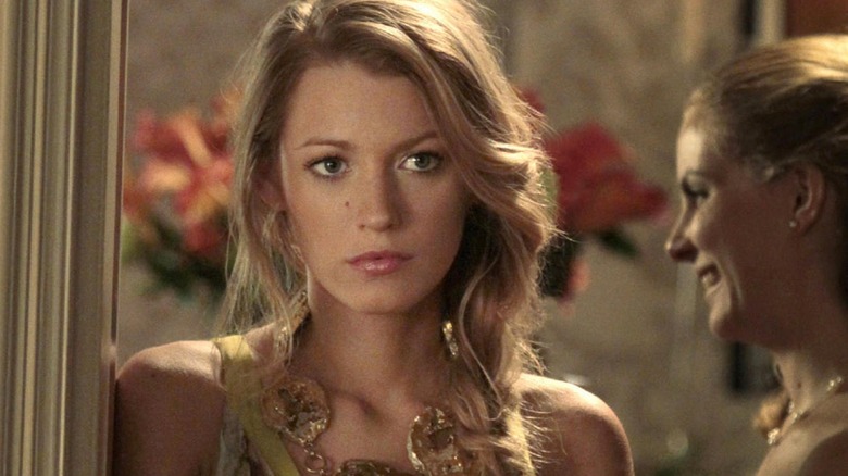 Serena van der Woodsen looking serious in Gossip Girl