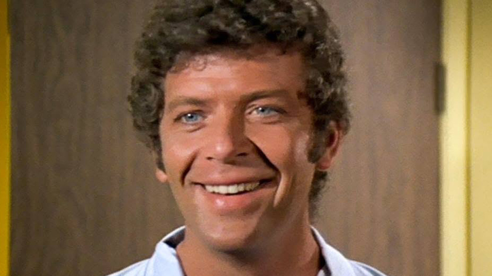 Why Robert Reed Doesn’t Appear In The Brady Bunch’s Final Episode