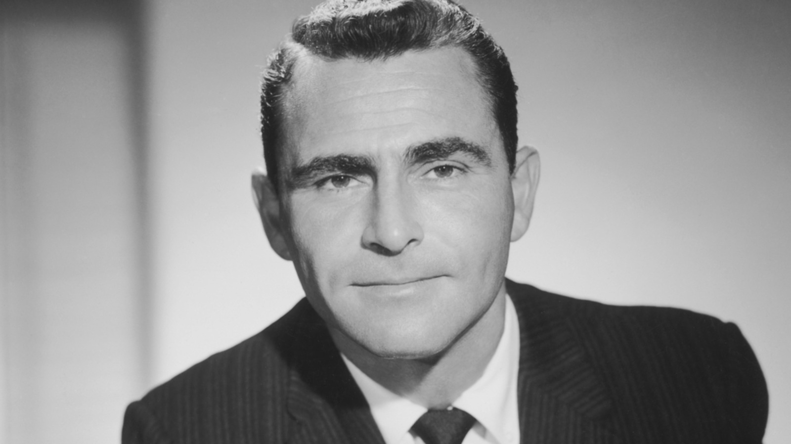 Why Rod Serling Only Adapted One Ray Bradbury Story For The Twilight Zone Why Rod Serling Only Adapted One Ray Bradbury Story For The Twilight Zone