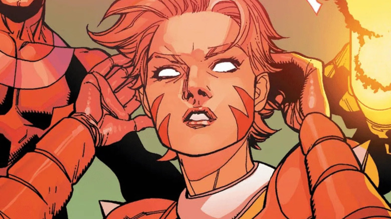 Rachel Summers, X-Men çizgi romanlarından bir panelde zihinsel güçlerine odaklanıyor