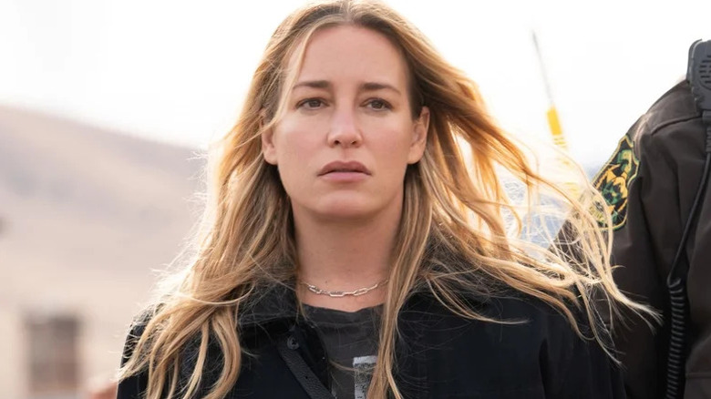 Piper Perabo's Summer Higgins wearing dark clothes and looking serious on Yellowstone