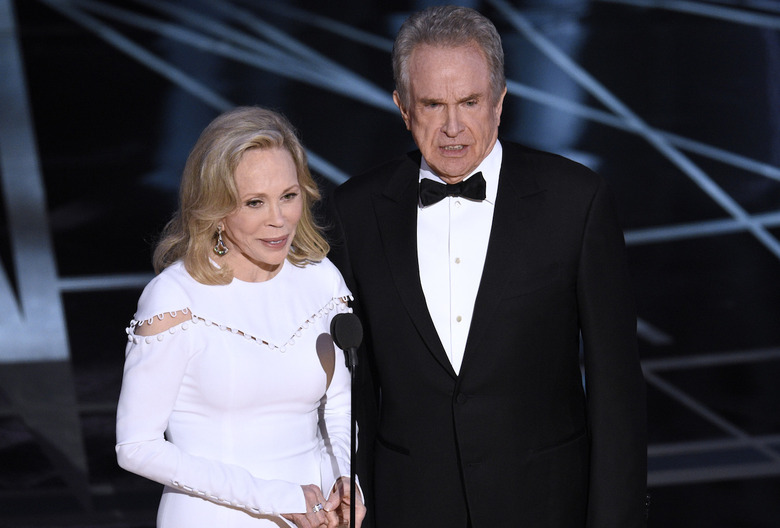Warren Beatty Faye Dunaway 2018 Oscars Best Picture Presenters