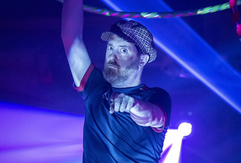 Brendan Hunt in 'Ted Lasso' 2x09 'Beard After Hours'