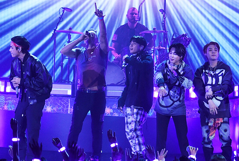 BTS Coldplay AMAs 2021