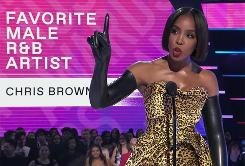 Kelly Rowland Chris Brown AMAs 2022