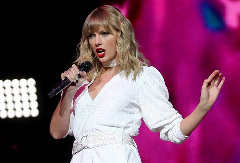 Taylor Swift ACM Awards