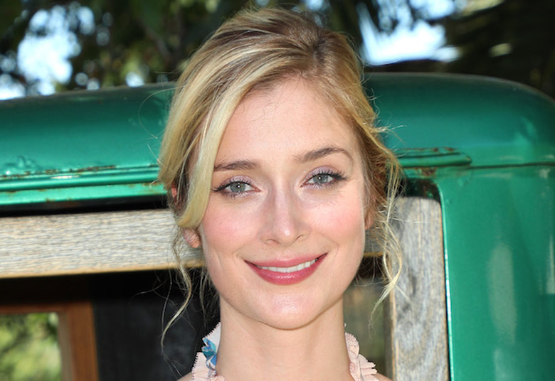 Caitlin Fitzgerald Sweetbitter Cast Starz
