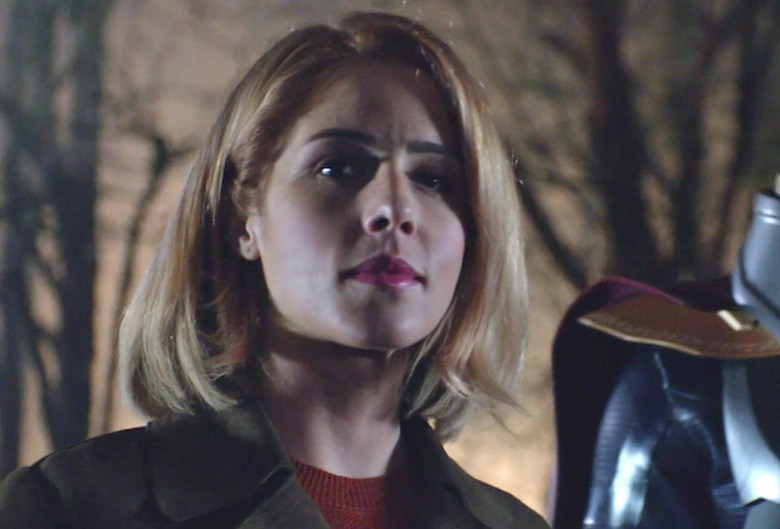 Emilu Bett Rickards Final Arrow Episode
