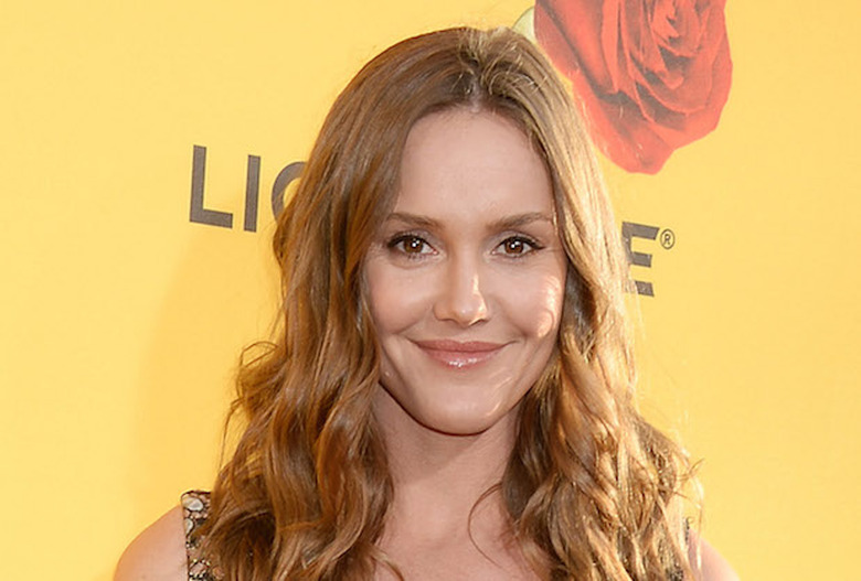 Erinn Hayes The Dangerous Book for Boys Cast Amazon