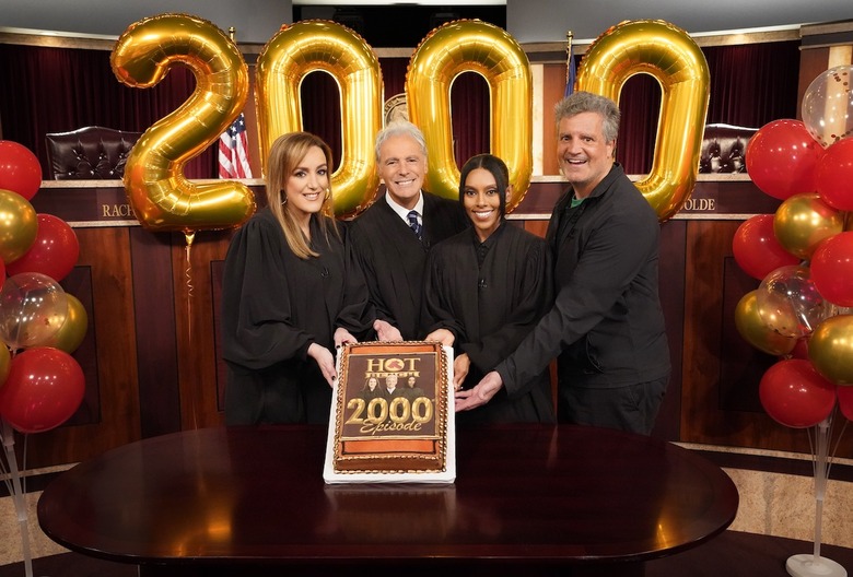 hot-bench-episode-2000