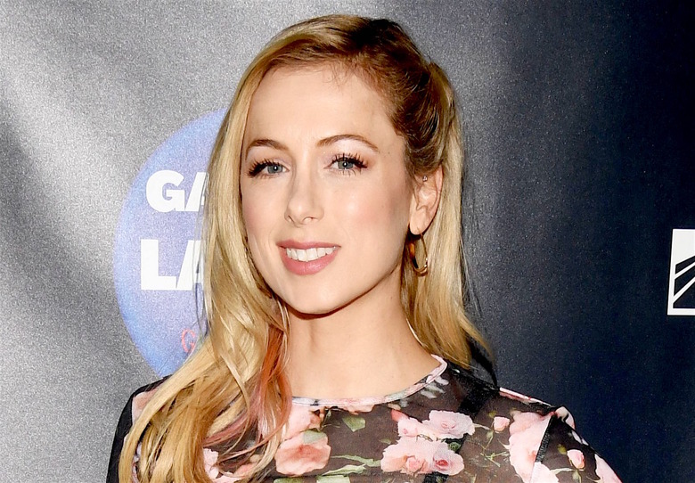 Iliza Shlesinger CBS Comedy Pilot