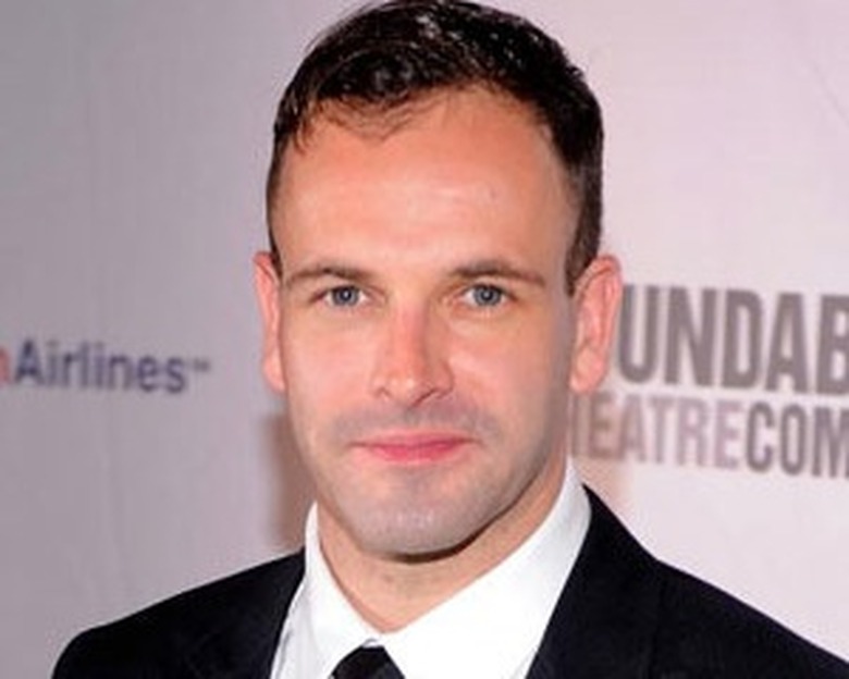 Jonny Lee Miller