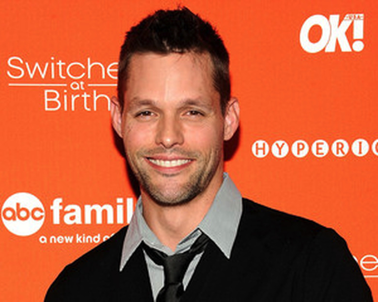 Justin Bruening Ravenswood Cast