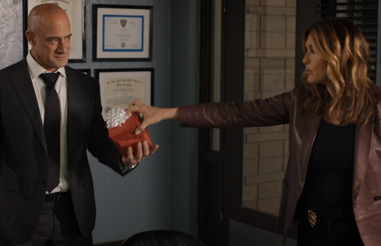law-and-order-svu-organized-crime-christmas-movie-benson-stabler