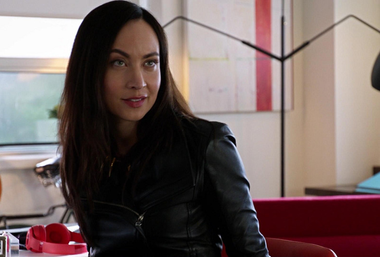 legends-of-tomorrow-courtney-ford