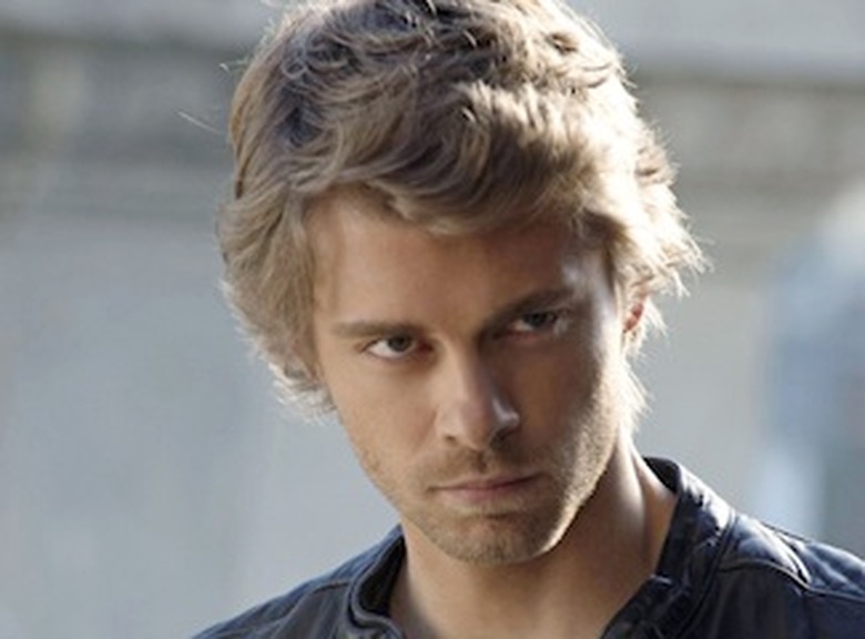 Luke Mitchell Members Only