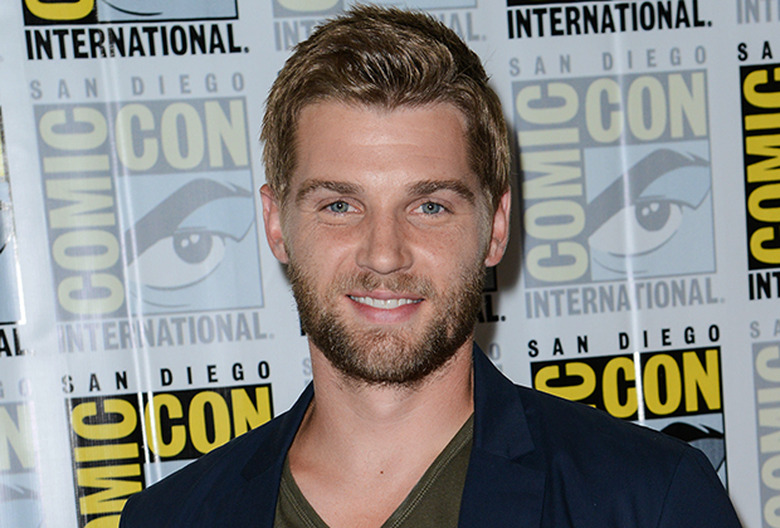 Mike Vogel Sex/Life