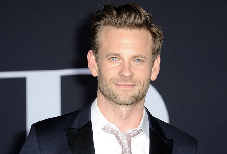 Eric Johnson Pretty Little Liars Reboot