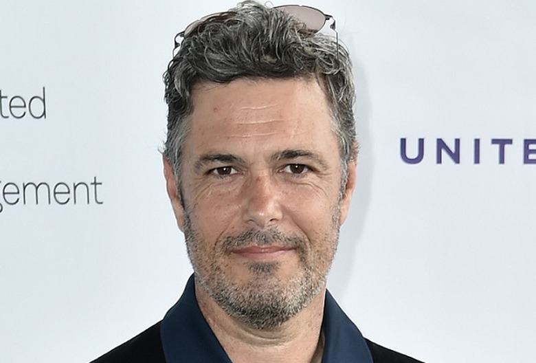 Carlos Bernard Supergirl