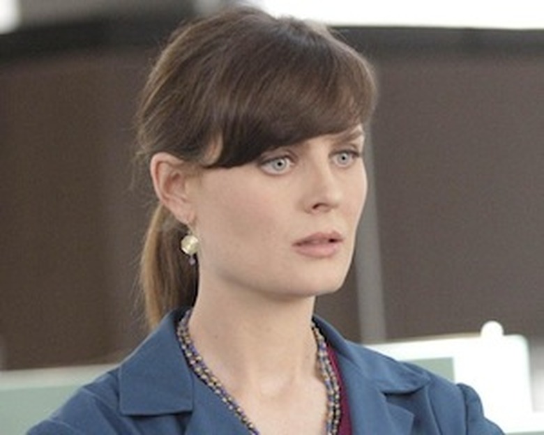 Bones-ep621_Sc04_AT-0116
