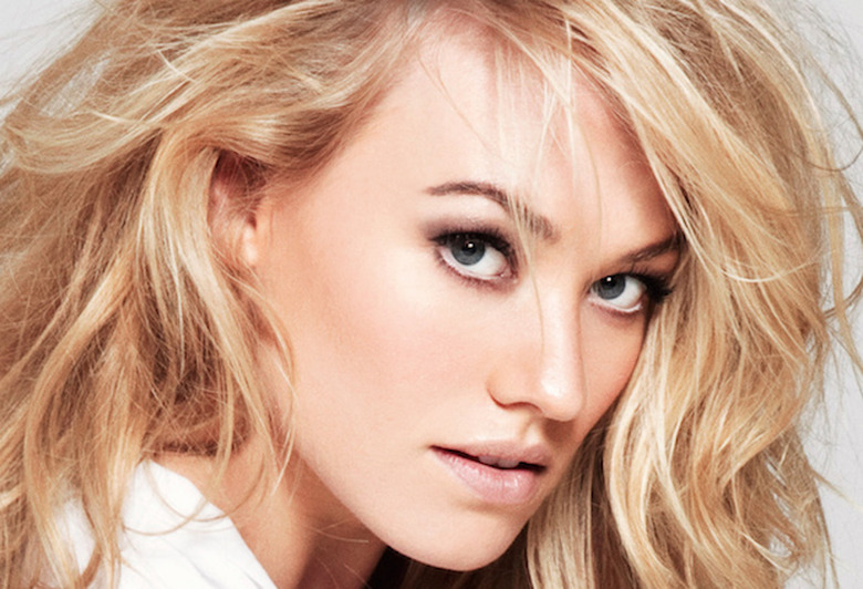 Yvonne Strahovski The Handmaid's Tale