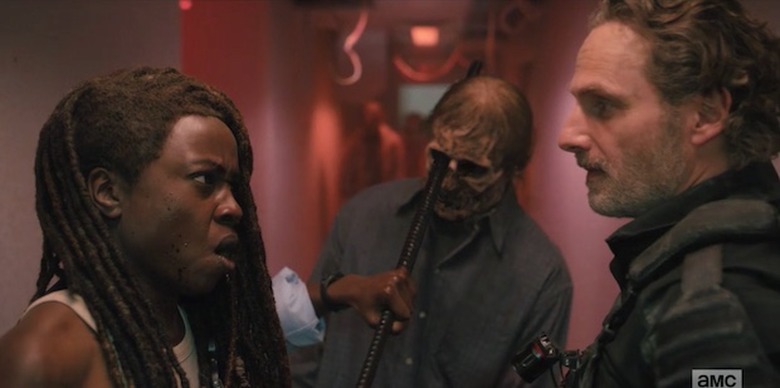 twd-twol-episode-4-michonne-guts