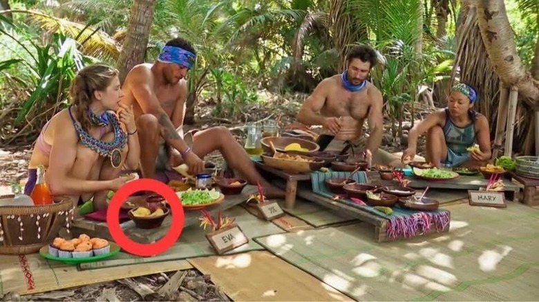 survivor-advantage-clue-taco-bowl