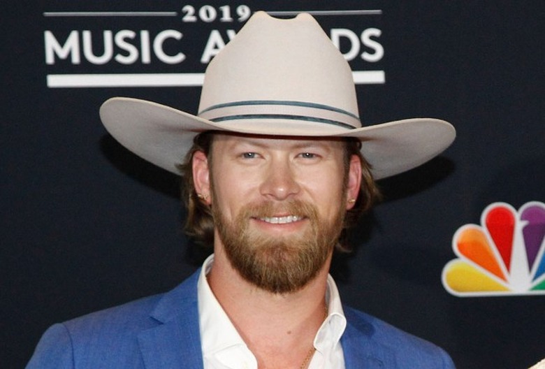 brian-kelley-masked-singer-mad-scientist-monster