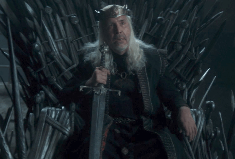 house-of-the-dragon-viserys-paddy-considine-returns-season-2-episode-6-throne