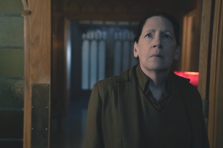 the-handmaids-tale-aunt-lydia-season-6-ann-dowd-interview
