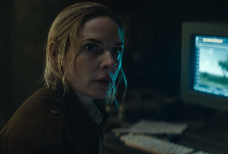 Silo Finale Recap Juliette Outside