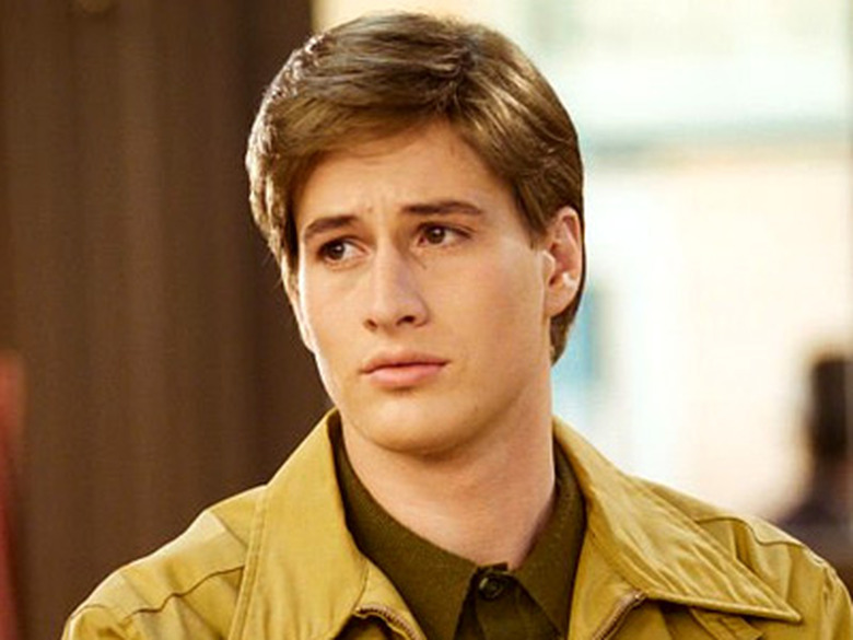 gal_Brendan Fehr_Roswell