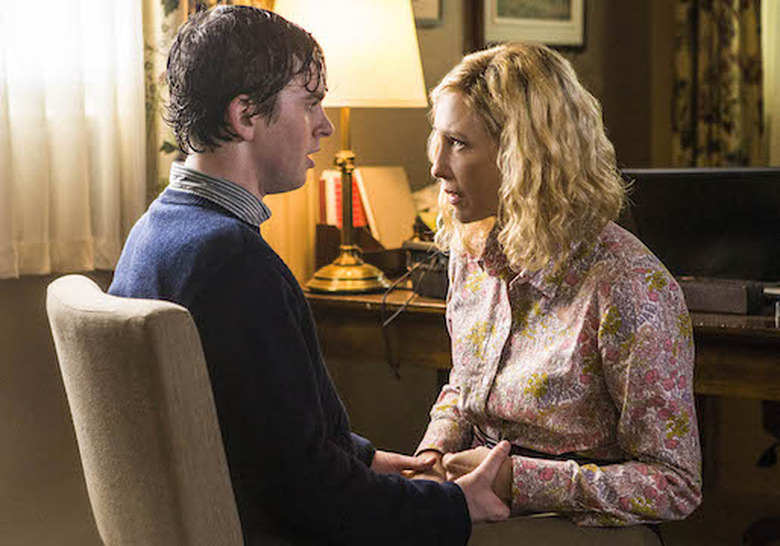 2015-Emmy-Awards-Lead-Actress-Drama-vera-farmiga