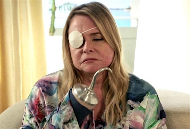 27-JANE-THE-VIRGIN-magda-worst-mom